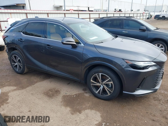 2024 Lexus RX 350 z VIN JTJCHMAA3R2015224, wystawiony jako IAAI lot #41066371 z przebiegiem 8719 mil mil oraz . Historia ofert i sprzedaży dostępna na DreamBid. Obrazek 1.