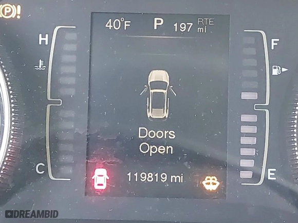 2014 Jeep Cherokee Latitude with VIN 1C4PJMCS0EW282418, listed as a IAAI auction lot 41338293 with 119,819 mi miles. Bid and sale history available at carsss.com. Image 16.