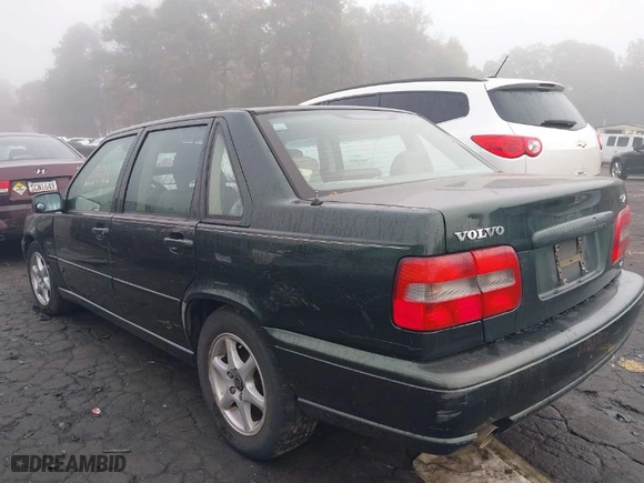 1998 Volvo S70 with VIN YV1LS5574W3526725, listed as a IAAI auction lot 40676024 with 241,558 mi miles. Bid and sale history available at carsss.com. Image 3.