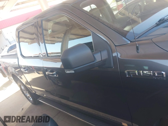 2015 Ford F-150 XLT with VIN 1FTEW1EF6FFB13321, listed as a IAAI auction lot 41381008 with 118,732 mi miles. Bid and sale history available at carsss.com. Image 13.