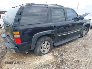 2005 Chevrolet Tahoe LT z VIN 1GNEC13T45R181817, wystawiony jako IAAI lot #41607441 z przebiegiem 280 024 mil mil oraz . Historia ofert i sprzedaży dostępna na DreamBid. Obrazek 4.