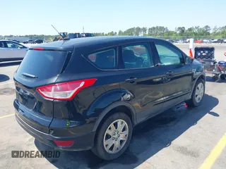 2013 Ford Escape S with VIN 1FMCU0F7XDUD47559, listed as a IAAI auction lot 42027505 with 209,394 mi miles. Bid and sale history available at carsss.com. Image 4.