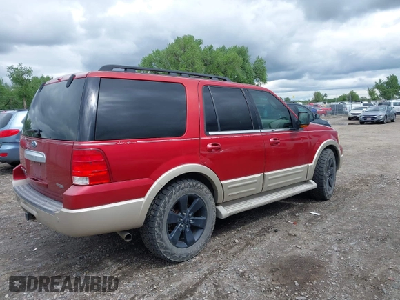 2005 Ford Expedition Eddie Bauer with VIN 1FMFU185X5LA26501, listed as a IAAI auction lot 42267874 with Not provided miles and . Bid and sale history available at DreamBid. Image 4.