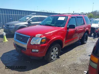 2009 Ford Explorer XLT z VIN 1FMEU63E29UA35032, wystawiony jako IAAI lot #41856170 z przebiegiem 244 433 mil mil oraz . Historia ofert i sprzedaży dostępna na DreamBid. Obrazek 2.