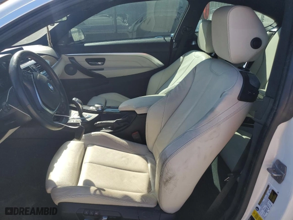 2020 BMW 4 Series 430i with VIN WBA4W3C03LAG91519, listed as a Copart auction lot 81572414 with 95,854 mi miles and Salvage Title. Bid and sale history available at carsss.com. Image 7.