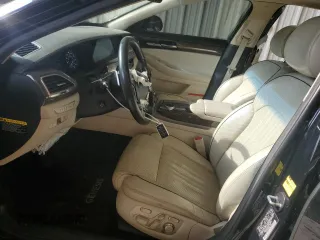 2017 Genesis G90 Premium z VIN KMHG34JA8HU027869, wystawiony jako Copart lot #59992215 z przebiegiem 143 421 mil mil oraz Czysty tytuł • Clean title. Historia ofert i sprzedaży dostępna na DreamBid. Obrazek 7.
