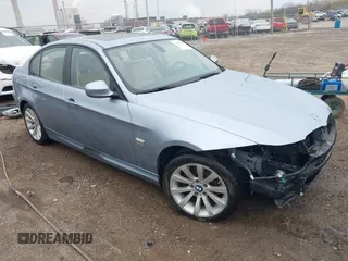 2011 BMW 3 Series 328i xDrive with VIN WBAPK7G53BNN69625, listed as a IAAI auction lot 41996331 with 199,392 mi miles and . Bid and sale history available at carsss.com. Image 1.