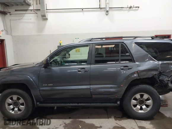2004 Toyota 4Runner SR5 with VIN JTEBU14R940027713, listed as a IAAI auction lot 41740953 with 225,348 mi miles and . Bid and sale history available at DreamBid. Image 14.