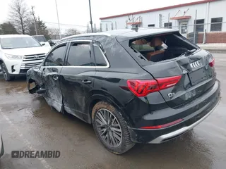 2021 Audi Q3 Premium with VIN WA1AUCF31M1131914, listed as a IAAI auction lot 41571543 with 35,477 mi miles and . Bid and sale history available at DreamBid. Image 3.