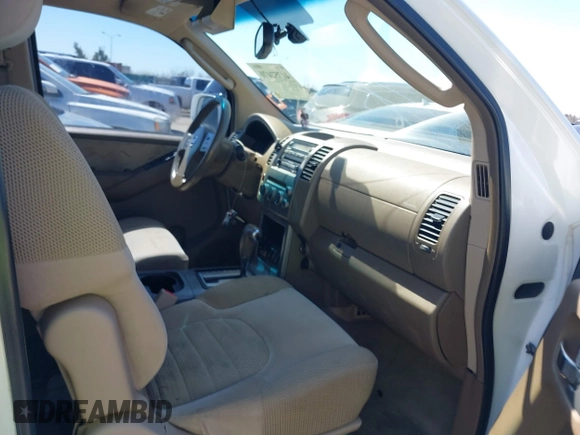 2005 Nissan Pathfinder SE with VIN 5N1AR18UX5C791209, listed as a IAAI auction lot 41752470 with 178,465 mi miles. Bid and sale history available at carsss.com. Image 5.