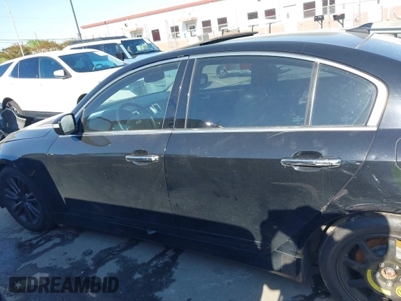 2013 Hyundai Genesis 3.8L with VIN KMHGC4DD1DU247824, listed as a IAAI auction lot 42046380 with 238,524 mi miles and . Bid and sale history available at DreamBid. Image 13.