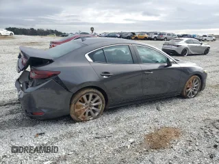 2020 Mazda 3 Preferred with VIN 3MZBPBDM4LM117771, listed as a Copart auction lot 84472484 with 44,559 mi miles and Salvage title. Bid and sale history available at DreamBid. Image 3.