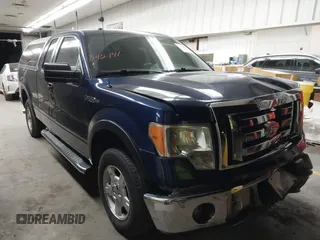 2011 Ford F-150 XL with VIN 1FTFX1CF0BFD42141, listed as a IAAI auction lot 41612837 with 195,235 mi miles. Bid and sale history available at carsss.com. Image 1.