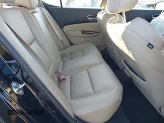 2020 Acura TLX with VIN 19UUB1F32LA006241, listed as a IAAI auction lot 41339765 with 61,174 mi miles. Bid and sale history available at carsss.com. Image 8.