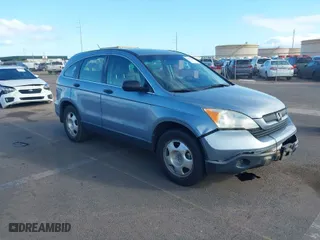 2008 Honda CR-V LX with VIN JHLRE38308C050466, listed as a IAAI auction lot 41506493 with 174,440 mi miles. Bid and sale history available at carsss.com. Image 1.