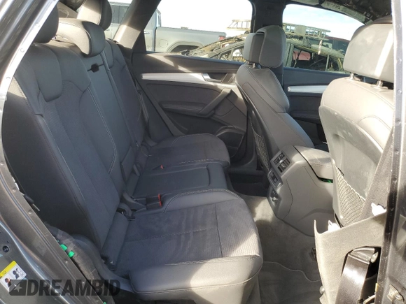 2024 Audi Q5 S line Premium Plus z VIN WA1E2AFYXR2149594, wystawiony jako Copart lot #46611695 z przebiegiem 2 753 mil mil oraz Szkoda całkowita • Salvage title. Historia ofert i sprzedaży dostępna na DreamBid. Obrazek 11.