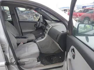 2006 Chevrolet Equinox LS with VIN 2CNDL13F166031428, listed as a IAAI auction lot 41614986 with 188,971 mi miles. Bid and sale history available at carsss.com. Image 5.