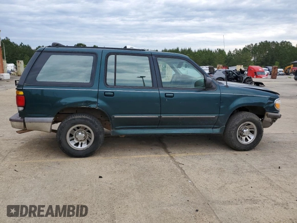 1996 Ford Explorer XL with VIN 1FMDU32X4TUD32047, listed as a Copart auction lot 55014665 with 171,139 mi miles and Salvage title. Bid and sale history available at DreamBid. Image 3.