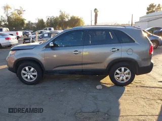 2011 Kia Sorento LX with VIN 5XYKT4A27BG125260, listed as a IAAI auction lot 41344634 with 139,393 mi miles. Bid and sale history available at carsss.com. Image 14.
