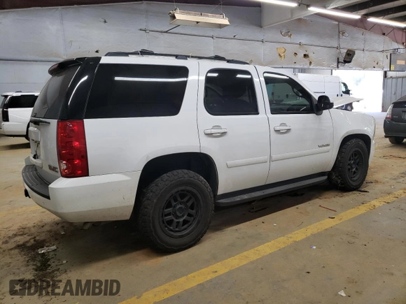 2011 GMC Yukon SLE with VIN 1GKS1AE05BR155327, listed as a Copart auction lot 68022994 with 0 mi miles and Non Repairable. Bid and sale history available at carsss.com. Image 3.