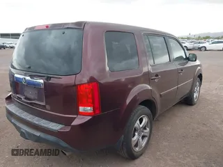 2012 Honda Pilot EX-L with VIN 5FNYF3H59CB040568, listed as a IAAI auction lot 42195882 with 211,487 mi miles and . Bid and sale history available at carsss.com. Image 4.