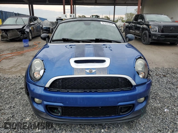 2014 MINI Coupe S z VIN WMWSX3C59ET772948, wystawiony jako Copart lot #81220834 z przebiegiem 99 211 mil mil oraz Szkoda całkowita • Salvage title. Historia ofert i sprzedaży dostępna na DreamBid. Obrazek 5.