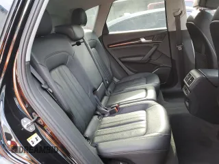 2018 Audi Q5 Premium z VIN WA1ANAFY0J2168620, wystawiony jako Copart lot #55972705 z przebiegiem 83 185 mil mil oraz Szkoda całkowita • Salvage title. Historia ofert i sprzedaży dostępna na DreamBid. Obrazek 11.