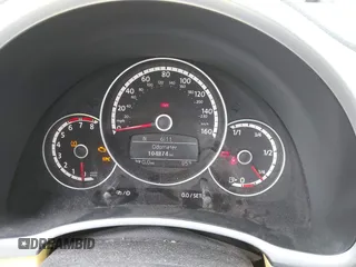 2013 Volkswagen Beetle 2.5L with VIN 3VWHX7AT7DM604449, listed as a IAAI auction lot 42406666 with 104,874 mi miles and . Bid and sale history available at DreamBid. Image 7.