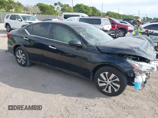 2020 Nissan Altima S with VIN 1N4BL4BV7LC198648, listed as a IAAI auction lot 41581583 with 83,794 mi miles and . Bid and sale history available at DreamBid. Image 1.