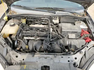 2005 Ford Focus S with VIN 3FAFP37NX5R134987, listed as a Copart auction lot 60478825 with 204,927 mi miles and Clean title. Bid and sale history available at DreamBid. Image 11.