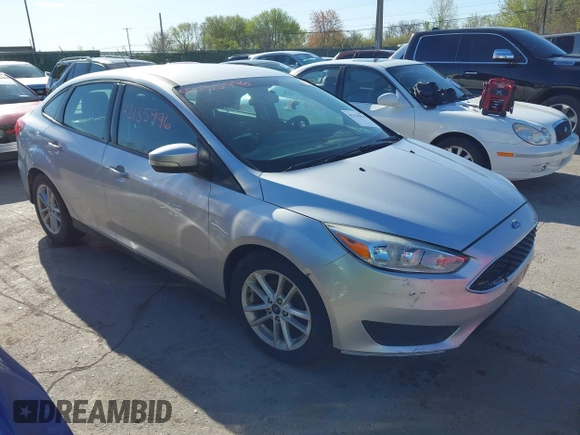 2016 Ford Focus SE with VIN 1FADP3F28GL389377, listed as a IAAI auction lot 42135996 with 172,278 mi miles. Bid and sale history available at carsss.com. Image 1.