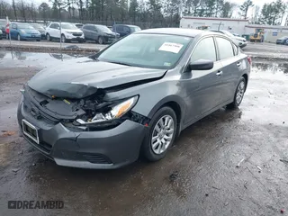 2018 Nissan Altima 2.5 SL with VIN 1N4AL3AP4JC108619, listed as a IAAI auction lot 41467308 with 117,689 mi miles. Bid and sale history available at carsss.com. Image 17.