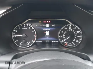 2019 Nissan Murano Platinum with VIN 5N1AZ2MJ0KN152290, listed as a IAAI auction lot 41299085 with 25,668 mi miles and . Bid and sale history available at DreamBid. Image 7.