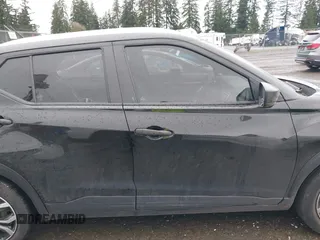 2019 Nissan Kicks SR with VIN 3N1CP5CU8KL566131, listed as a IAAI auction lot 41871449 with 41,041 mi miles and . Bid and sale history available at carsss.com. Image 14.