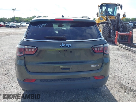 2018 Jeep Compass Altitude с VIN 3C4NJCBB2JT194067, выставлен на аукционе IAAI как лот 41111908 с пробегом 71 172 миль миль и . История ставок и продаж доступна на DreamBid. Изображение 17.