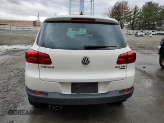 2012 Volkswagen Tiguan S with VIN WVGBV7AX5CW559037, listed as a Copart auction lot 51073435 with 56,620 mi miles and Salvage Title. Bid and sale history available at DreamBid. Image 6.