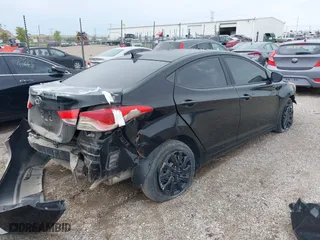 2012 Hyundai Elantra GLS with VIN KMHDH4AE6CU334263, listed as a IAAI auction lot 40390061 with 1 mi miles. Bid and sale history available at carsss.com. Image 4.