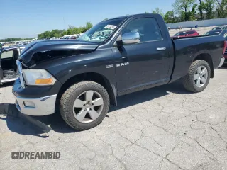 2009 Dodge 1500 SLT z VIN 1D3HV16T69J523467, wystawiony jako Copart lot #55774295 z przebiegiem 158 693 mil mil oraz Szkoda całkowita • Salvage title. Historia ofert i sprzedaży dostępna na DreamBid. Obrazek 1.