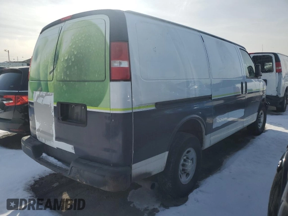 2016 Chevrolet Express Cargo с VIN 1GCWGAFF0G1258952, выставлен на аукционе Copart как лот 86126714 с пробегом 316 678 миль миль и Списание • Salvage title. История ставок и продаж доступна на DreamBid. Изображение 3.