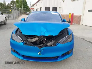 2013 Tesla Model S Performance with VIN 5YJSA1DP5DFP25345, listed as a IAAI auction lot 42288379 with 165,915 mi miles and . Bid and sale history available at DreamBid. Image 12.