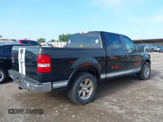 2007 Ford F-150 XLT z VIN 1FTPW12V77KA45172, wystawiony jako IAAI lot #42603092 z przebiegiem 101 887 mil mil oraz . Historia ofert i sprzedaży dostępna na DreamBid. Obrazek 4.