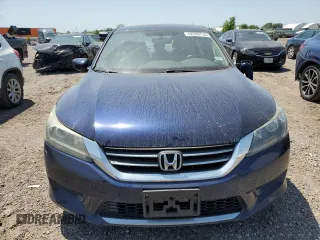 2015 Honda Accord LX with VIN 1HGCR2F39FA028691, listed as a Copart auction lot 52289735 with 141,922 mi miles and Salvage Title. Bid and sale history available at DreamBid. Image 5.