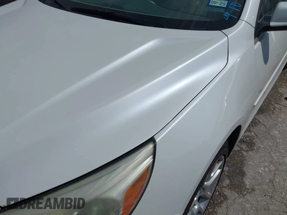2016 Chevrolet Malibu Limited LT with VIN 1G11C5SA4GF162938, listed as a IAAI auction lot 42004724 with 207,160 mi miles. Bid and sale history available at carsss.com. Image 6.