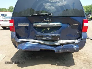 2008 Ford Expedition SSV z VIN 1FMFU16518LA19721, wystawiony jako IAAI lot #42563018 z przebiegiem 178 358 mil mil oraz . Historia ofert i sprzedaży dostępna na DreamBid. Obrazek 6.