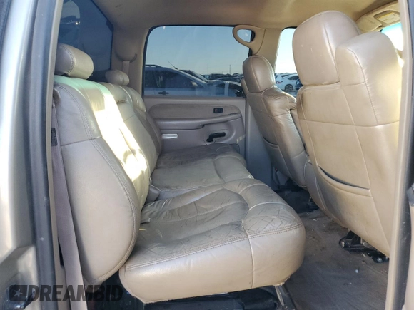 2001 GMC Sierra 1500HD SLE z VIN 1GTGC13UX1F202868, wystawiony jako Copart lot #43929435 z przebiegiem 271 152 mil mil oraz Szkoda całkowita • Salvage title. Historia ofert i sprzedaży dostępna na DreamBid. Obrazek 10.