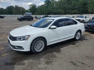 2017 Volkswagen Passat SE with VIN 1VWBT7A33HC023152, listed as a Copart auction lot 56482015 with 137,423 mi miles and Salvage title. Bid and sale history available at DreamBid. Image 1.