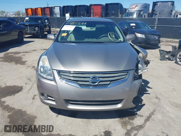 2012 Nissan Altima 2.5 S with VIN 1N4AL2AP1CC230917, listed as a IAAI auction lot 39115344 with 194,758 mi miles. Bid and sale history available at carsss.com. Image 12.