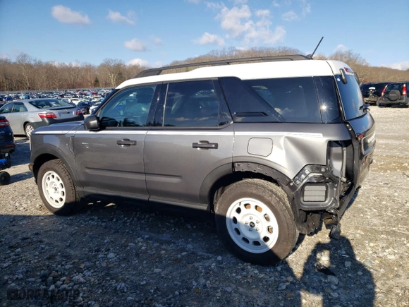 2024 Ford Bronco Sport Heritage with VIN 3FMCR9G61RRE08582, listed as a Copart auction lot 84023604 with 6,370 mi miles and Salvage Title. Bid and sale history available at carsss.com. Image 2.