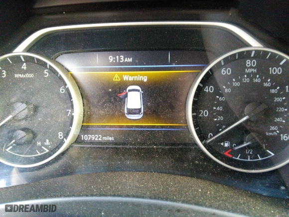 2016 Nissan Murano SL with VIN 5N1AZ2MH3GN105923, listed as a IAAI auction lot 40622962 with 107,922 mi miles. Bid and sale history available at carsss.com. Image 7.