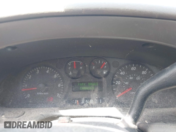 2006 Ford Taurus SE with VIN 1FAFP53U66A101635, listed as a IAAI auction lot 42067998 with 208,734 mi miles. Bid and sale history available at carsss.com. Image 7.